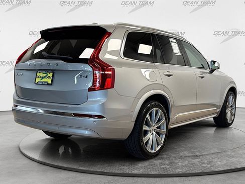 Used 2025 Volvo XC90 B6 Ultra w/ Protection Package AWD/4WD image 4