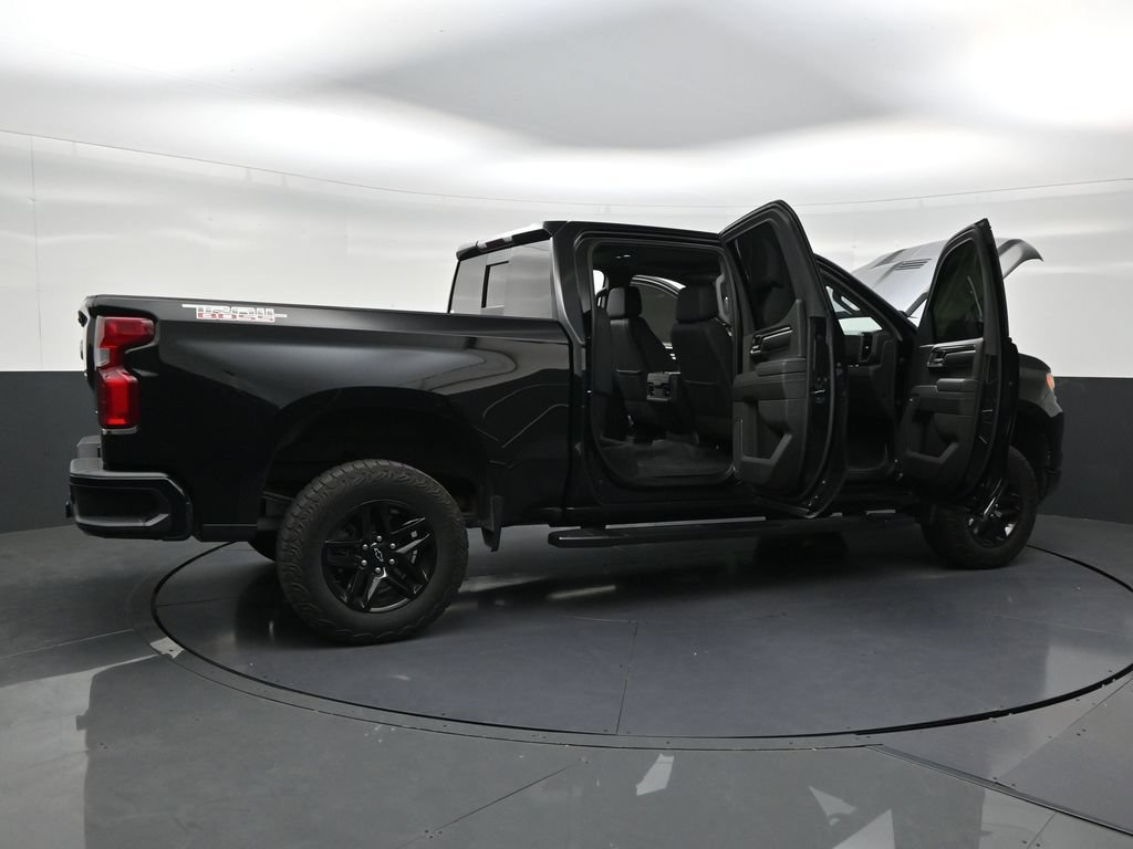 Used 2024 Chevrolet Silverado 1500 LT Trail Boss w/ Convenience Package II AWD/4WD image 25
