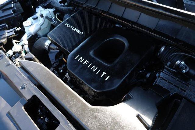 Used 2025 INFINITI QX60 Sensory AWD/4WD image 32