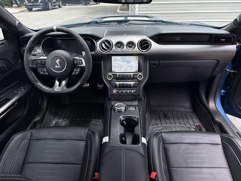Used 2021 Ford Mustang Shelby GT500 w/ Technology Package RWD image 14