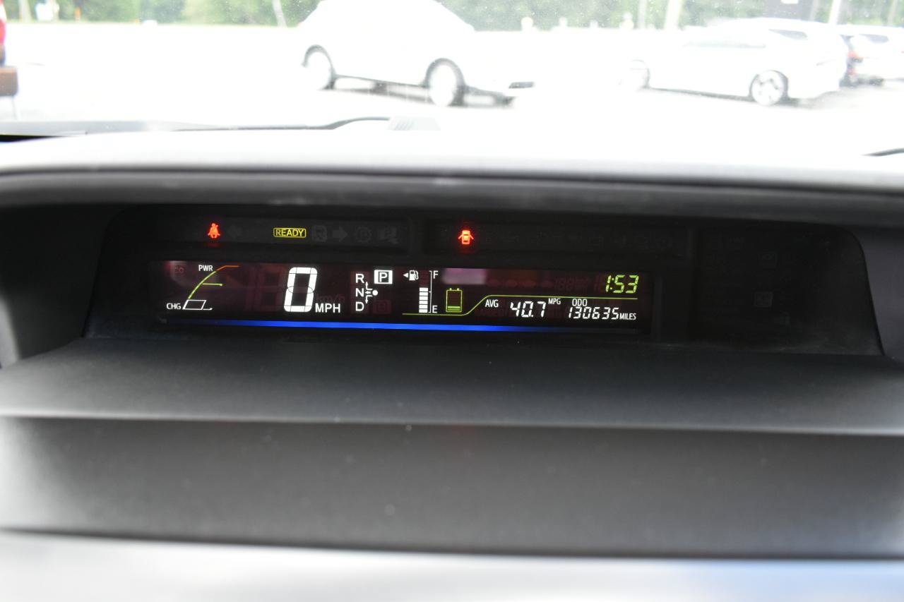 Used 2012 Toyota Prius V Five FWD image 19