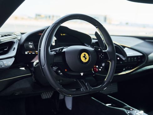 Used 2023 Ferrari SF90 Stradale image 34