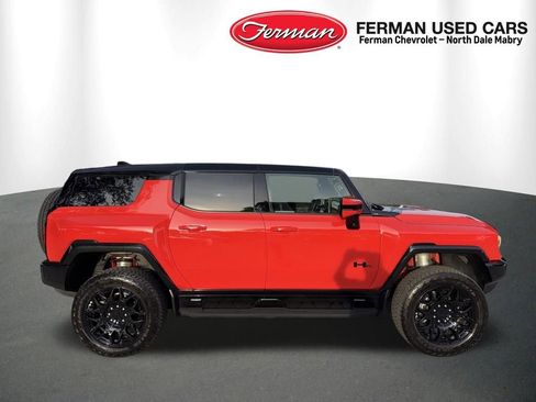 Used 2025 GMC Hummer EV 3X w/ LPO, Dark Essentials Package AWD/4WD image 11