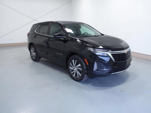 Used 2024 Chevrolet Equinox LT FWD image 1