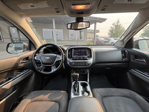Used 2019 Chevrolet Colorado LT w/ LT Convenience Package AWD/4WD image 22