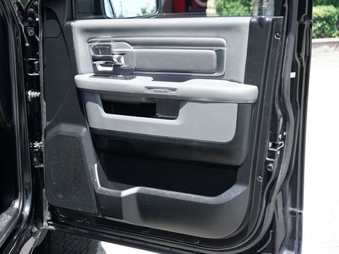 Used 2016 RAM 1500 Big Horn RWD image 40