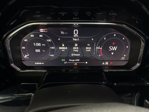 Used 2024 GMC Sierra 1500 Elevation w/ Elevation Premium Package AWD/4WD image 19