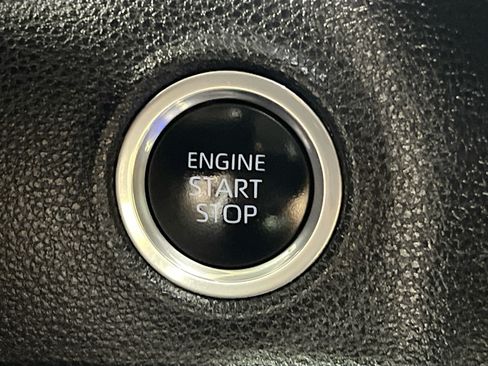 Used 2024 Toyota Tundra SR5 w/ SR5 Convenience Package RWD image 22