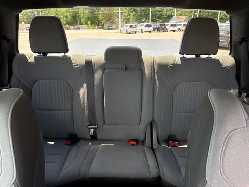 Used 2021 RAM 1500 Big Horn AWD/4WD image 40