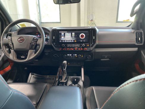 Used 2025 Nissan Frontier PRO-4X w/ Pro Premium Package AWD/4WD image 13