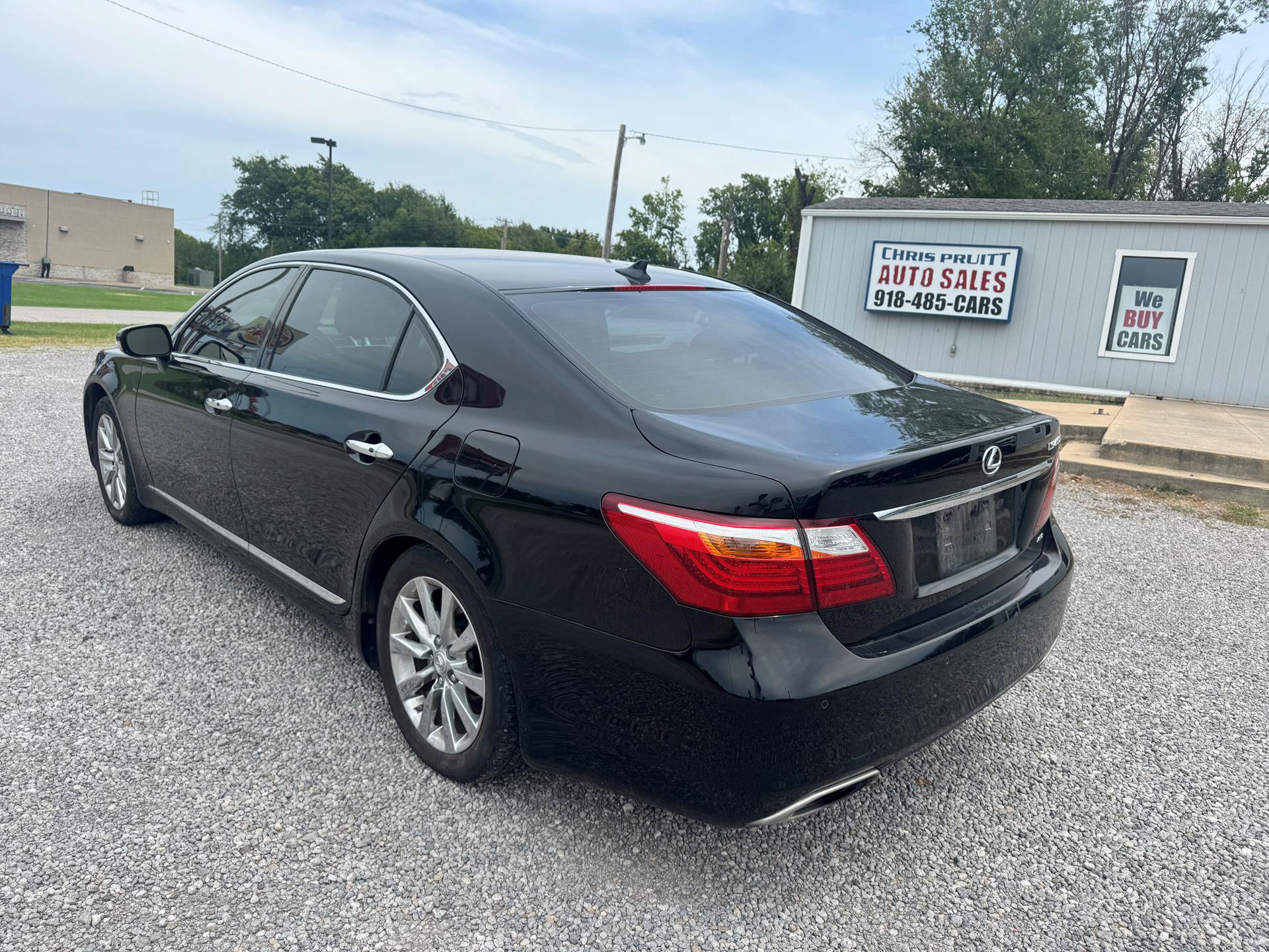 Used 2011 Lexus LS 460 L w/ Luxury Pkg AWD/4WD image 7