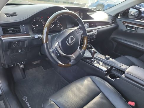 Used 2015 Lexus ES 350 w/ Premium Package image 15
