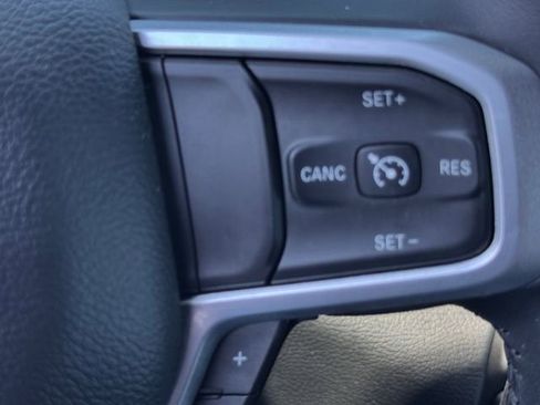 Used 2022 RAM 1500 Big Horn AWD/4WD image 23