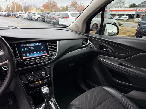 Used 2017 Buick Encore Preferred FWD image 43