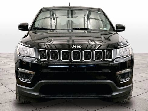 Used 2020 Jeep Compass Sport AWD/4WD image 3