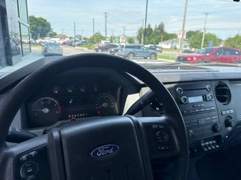 Used 2016 Ford F550 4x4 SuperCab Super Duty image 19