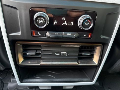 Used 2024 GMC Hummer EV 3X w/ Omega Edition AWD/4WD image 48
