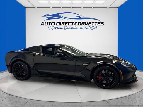 Used 2018 Chevrolet Corvette Z06 RWD image 7