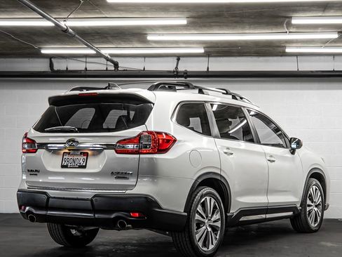 Used 2022 Subaru Ascent Limited w/ Technology Package image 5