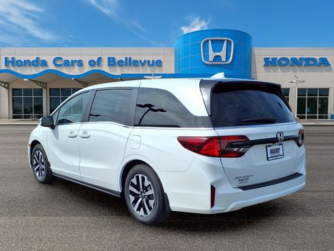 New 2026 Honda Odyssey EX-L image 3