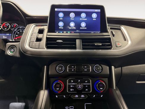 Used 2021 Chevrolet Tahoe LT image 12