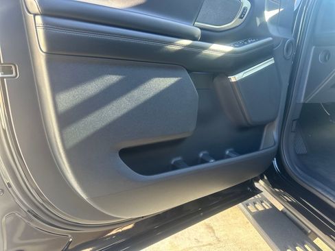 New 2025 Ford Expedition Tremor image 10