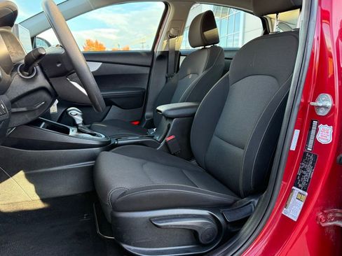 Used 2024 Kia Forte LXS image 2