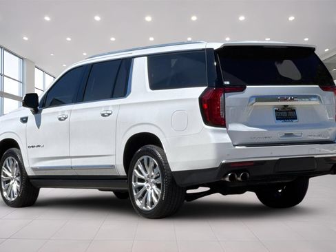 Used 2022 GMC Yukon XL Denali w/ Max Trailering Package AWD/4WD image 6