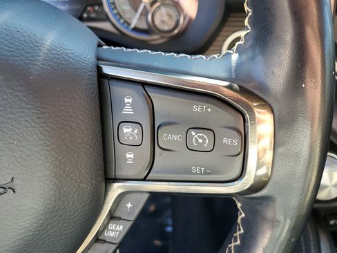 Used 2019 RAM 1500 Limited image 30