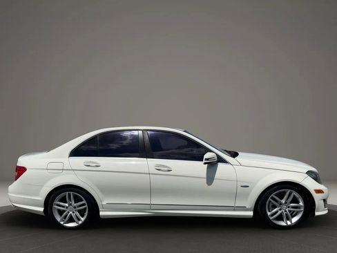 Used 2012 Mercedes-Benz C 250 Sedan image 4
