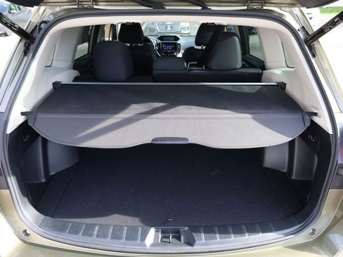 Certified 2024 Subaru Forester Premium AWD/4WD image 8