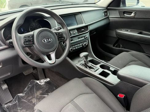 Used 2018 Kia Optima LX FWD image 6