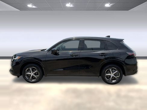 Used 2024 Honda HR-V EX-L image 2