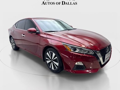 Used 2022 Nissan Altima 2.5 SV w/ SV Premium Package FWD image 4