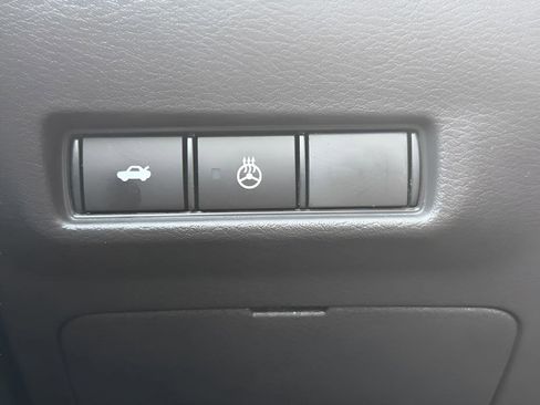 New 2026 Nissan Sentra SV w/ SV Convenience Package FWD image 18