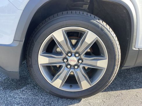 Used 2017 GMC Acadia SLT image 41