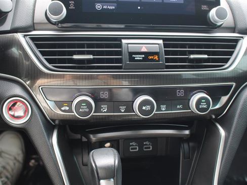 Used 2022 Honda Accord Sport image 17