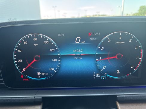 Used 2021 Mercedes-Benz GLE 350 image 12
