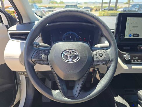 Certified 2026 Toyota Corolla Cross L FWD image 23