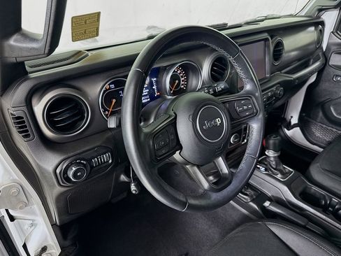 Used 2021 Jeep Wrangler Unlimited Sport image 9