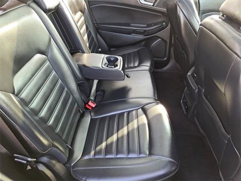 Certified 2022 Ford Edge SEL w/ Convenience Package image 28