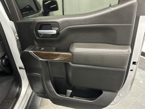 Used 2021 GMC Sierra 1500 Elevation RWD image 17