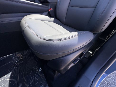 New 2026 Ford Explorer Active w/ Active Comfort Package image 35