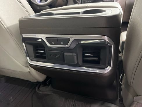 Certified 2023 GMC Sierra 2500 SLT w/ SLT Premium Package AWD/4WD image 9