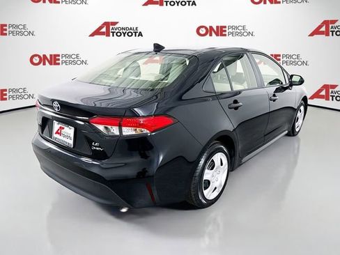 Certified 2025 Toyota Corolla LE w/ Carpet Mat Package (TMS) FWD image 8