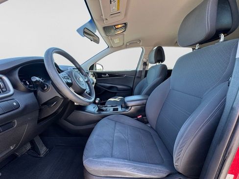 Used 2017 Kia Sorento AWD image 17