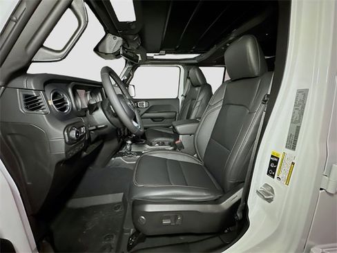 New 2026 Jeep Wrangler Sahara image 15