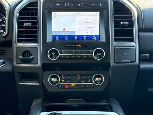 Used 2021 Ford Expedition Max XLT image 11