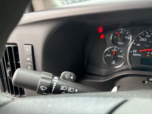 New 2025 Chevrolet Express 3500 w/ Power Convenience Package image 20