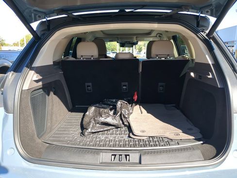 Used 2024 Lincoln Corsair Grand Touring w/ Equipment Group 301A image 9